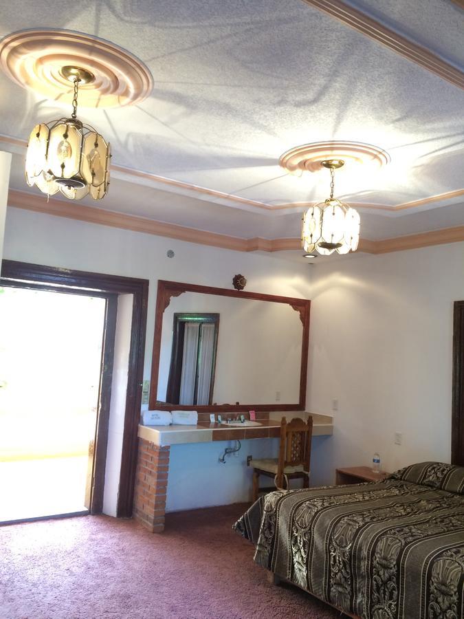 Gran Hotel San Felipe San Felipe del Progreso 部屋 写真